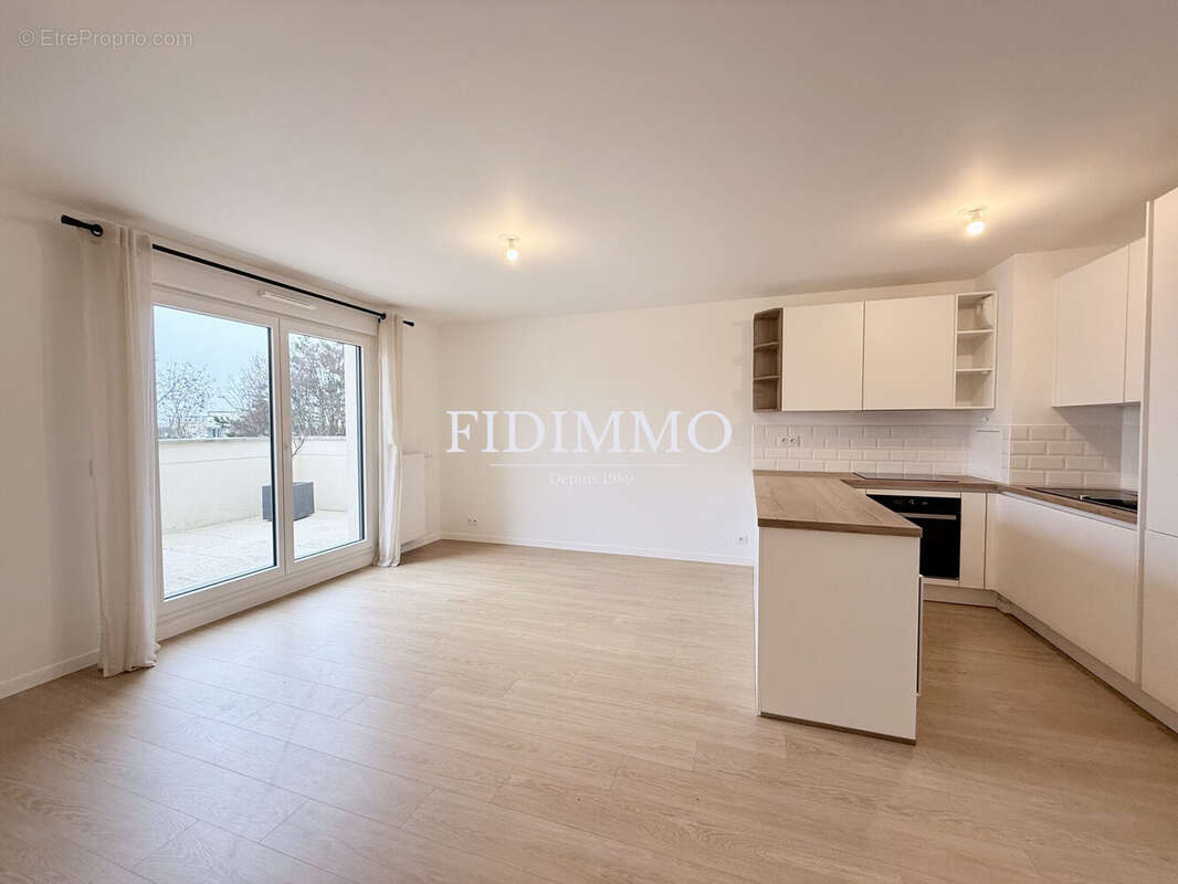 Appartement à CHENNEVIERES-SUR-MARNE