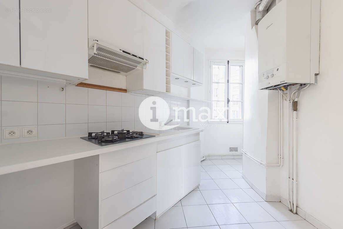 Appartement à LEVALLOIS-PERRET