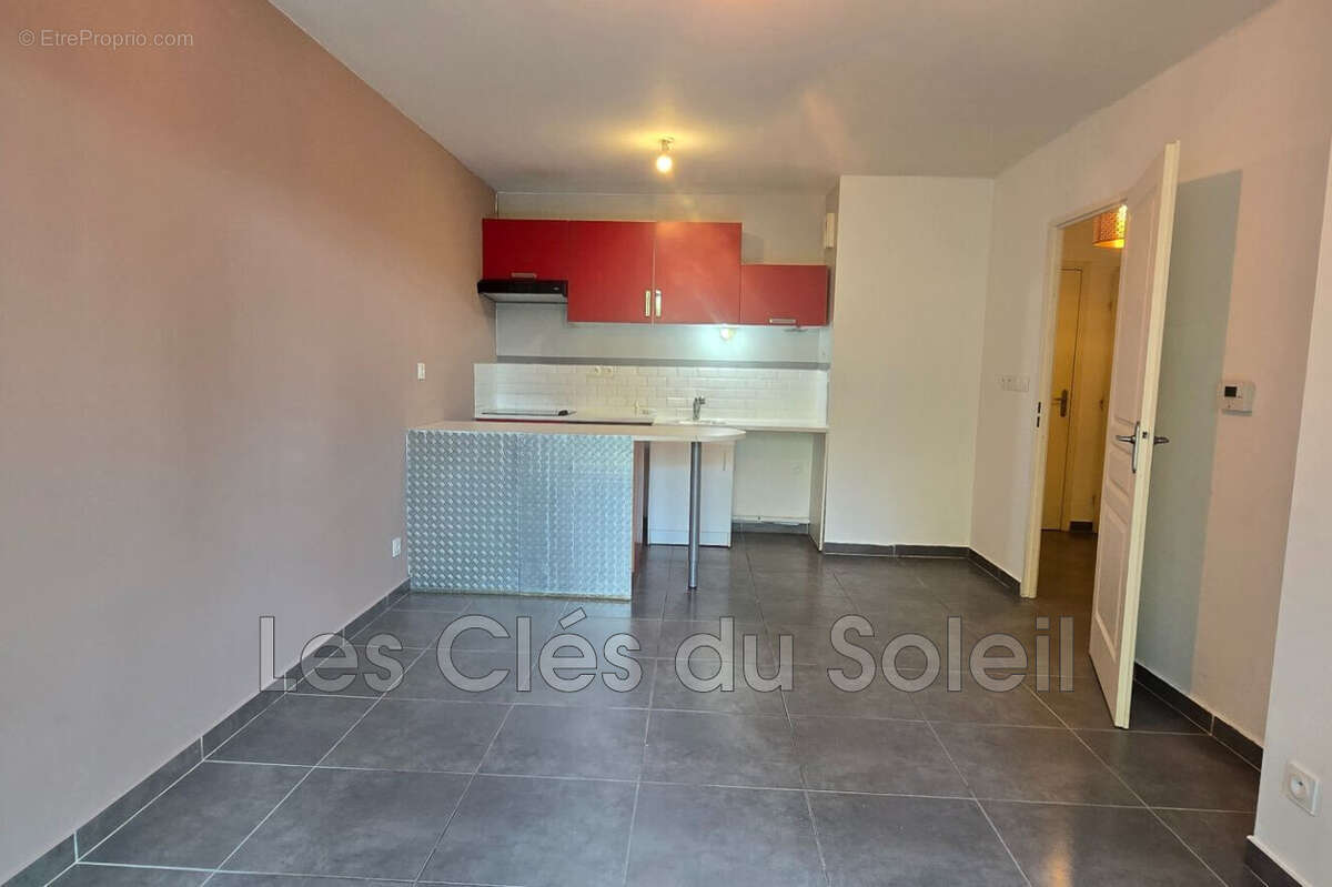 Appartement à LA VALETTE-DU-VAR