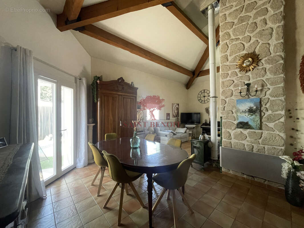Gigean - villa t4 de plain pied avec piscine + appartement independant - photo 5