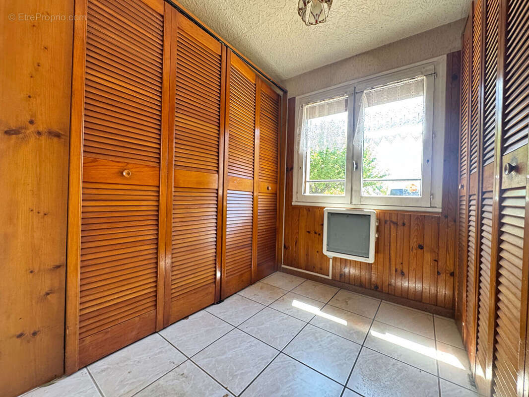 Maison t5 - lonvic parc colombiere - 109.88m² - photo 8