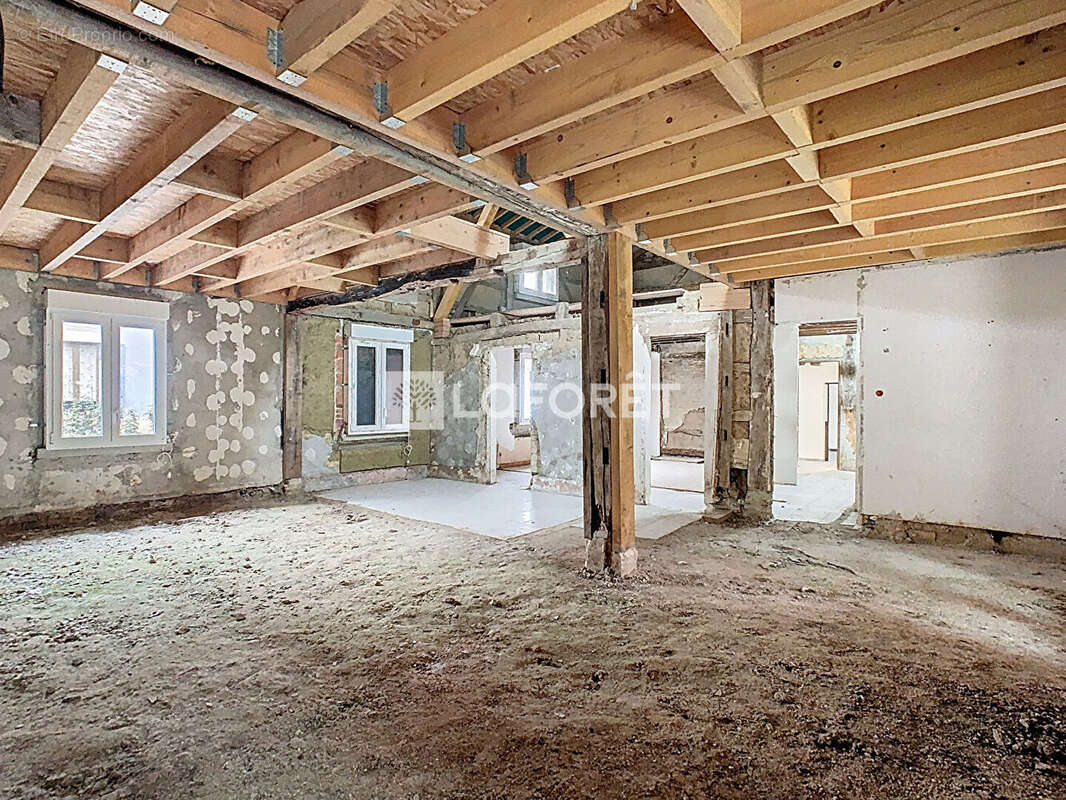 Maison à LE CHATELIER