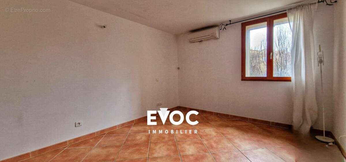 Maison à SAINT-VINCENT-DE-BARBEYRARGUES