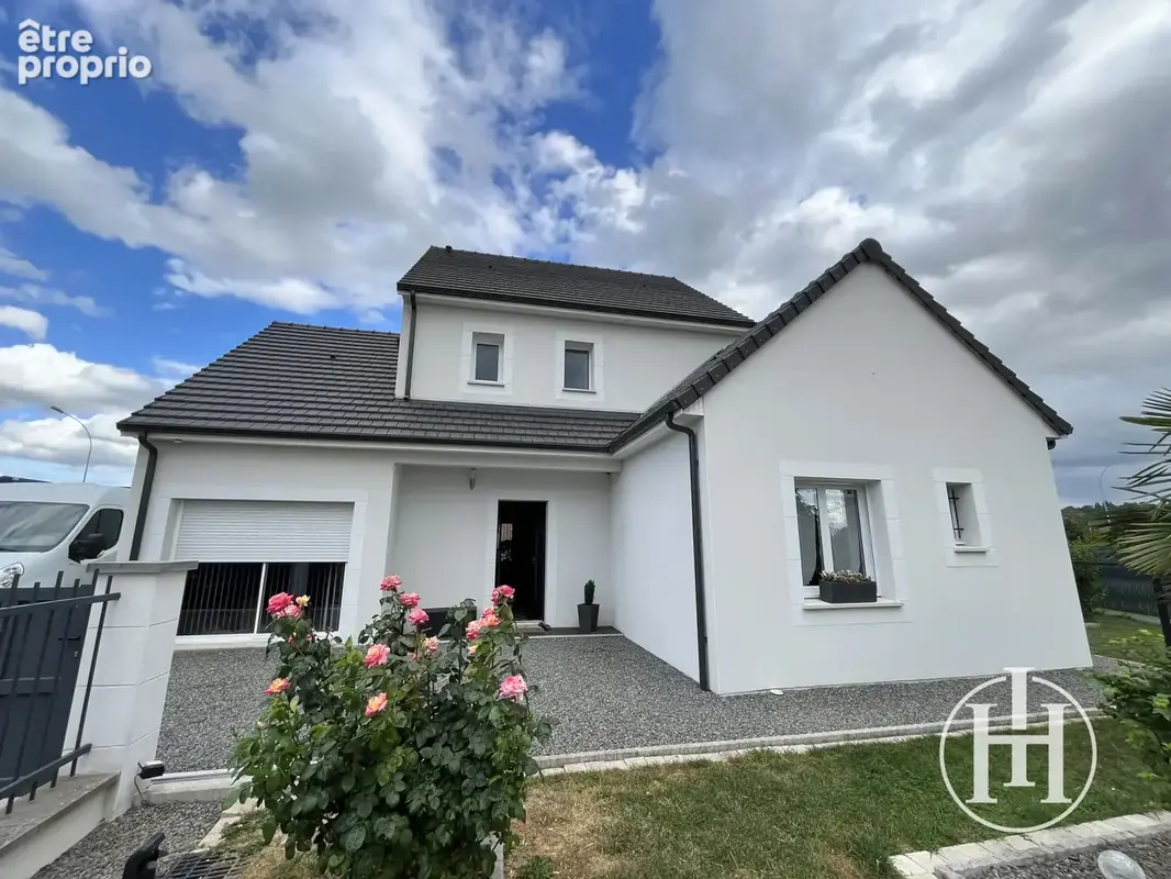 Photo Maison à Saint-Amand-Montrond au prix de 255 000€