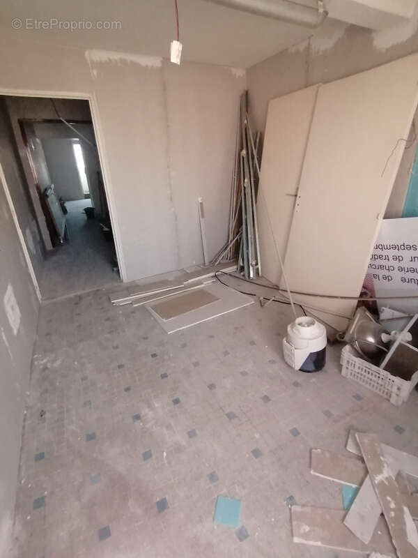 Appartement à LEZIGNAN-CORBIERES