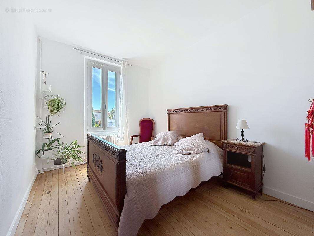 Maison à LA ROCHELLE