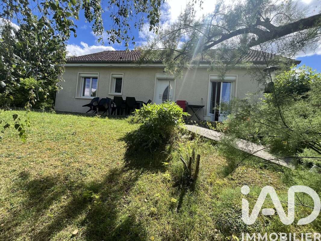 Maison 85 m² à Chatenoy-En-Bresse  - photo 9