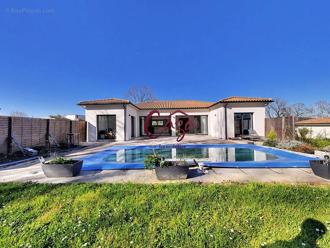 Maison contemporaine sous décennale - Secteur FARGUES SAINT HILAIRE - photo 13