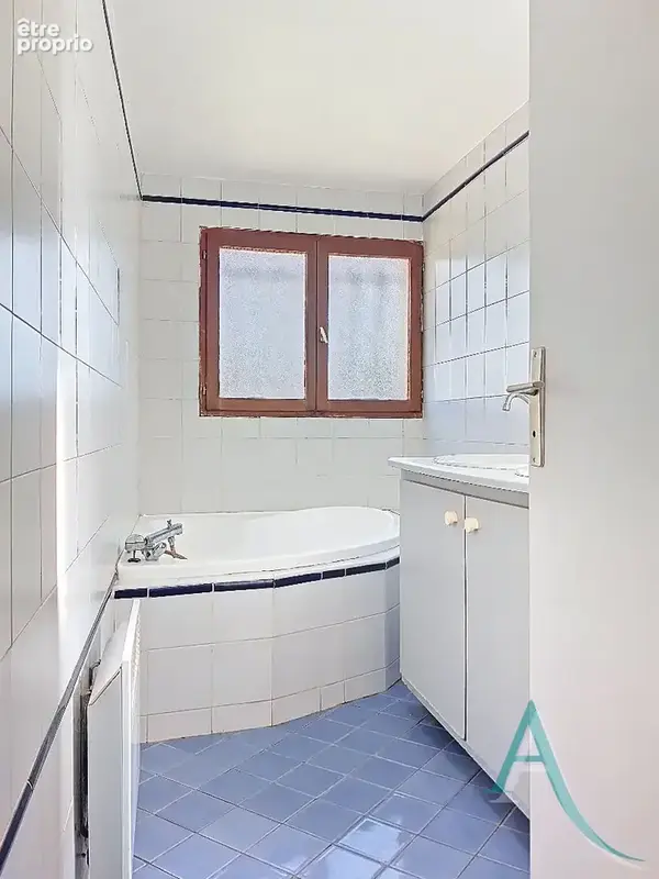 Maison 83m² T4 sur 747m² de terrain - photo 3