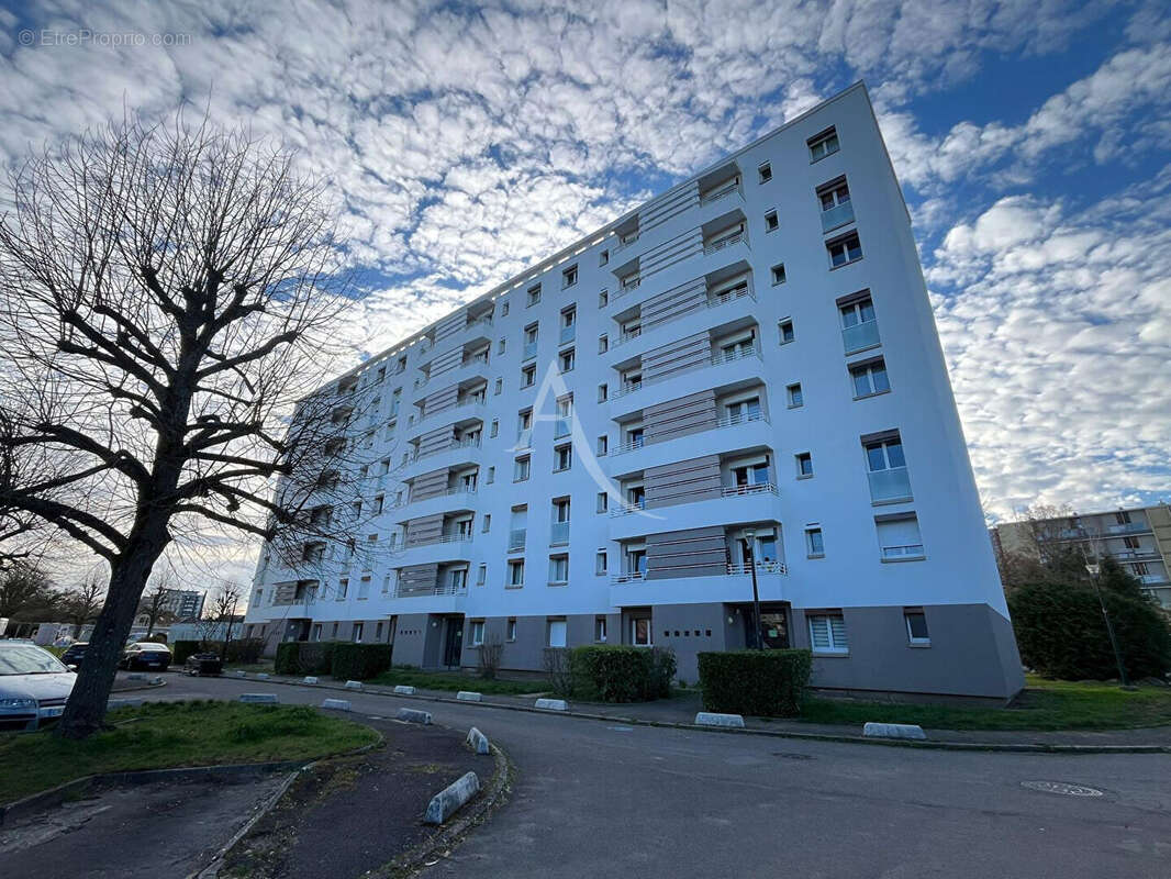 Appartement à MELUN