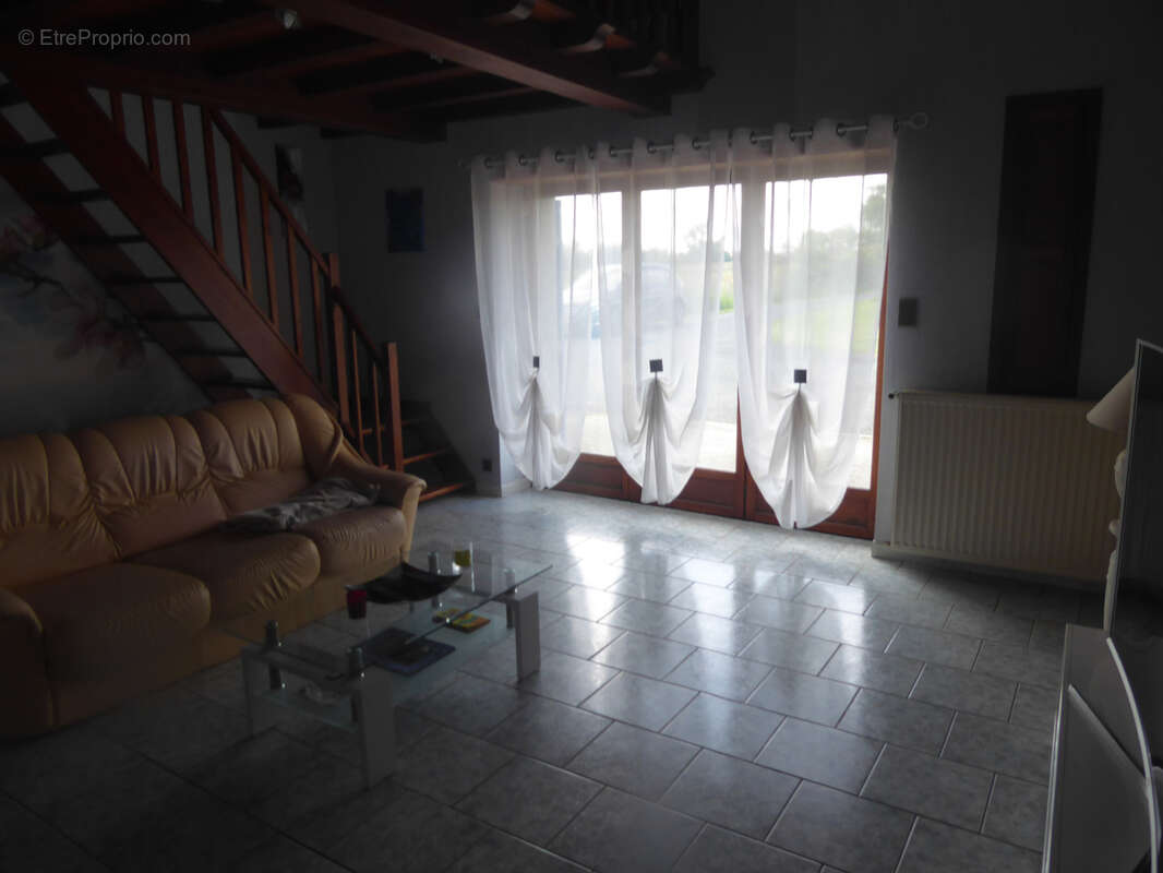 Maison à SAINT-PRIVAT-DES-PRES