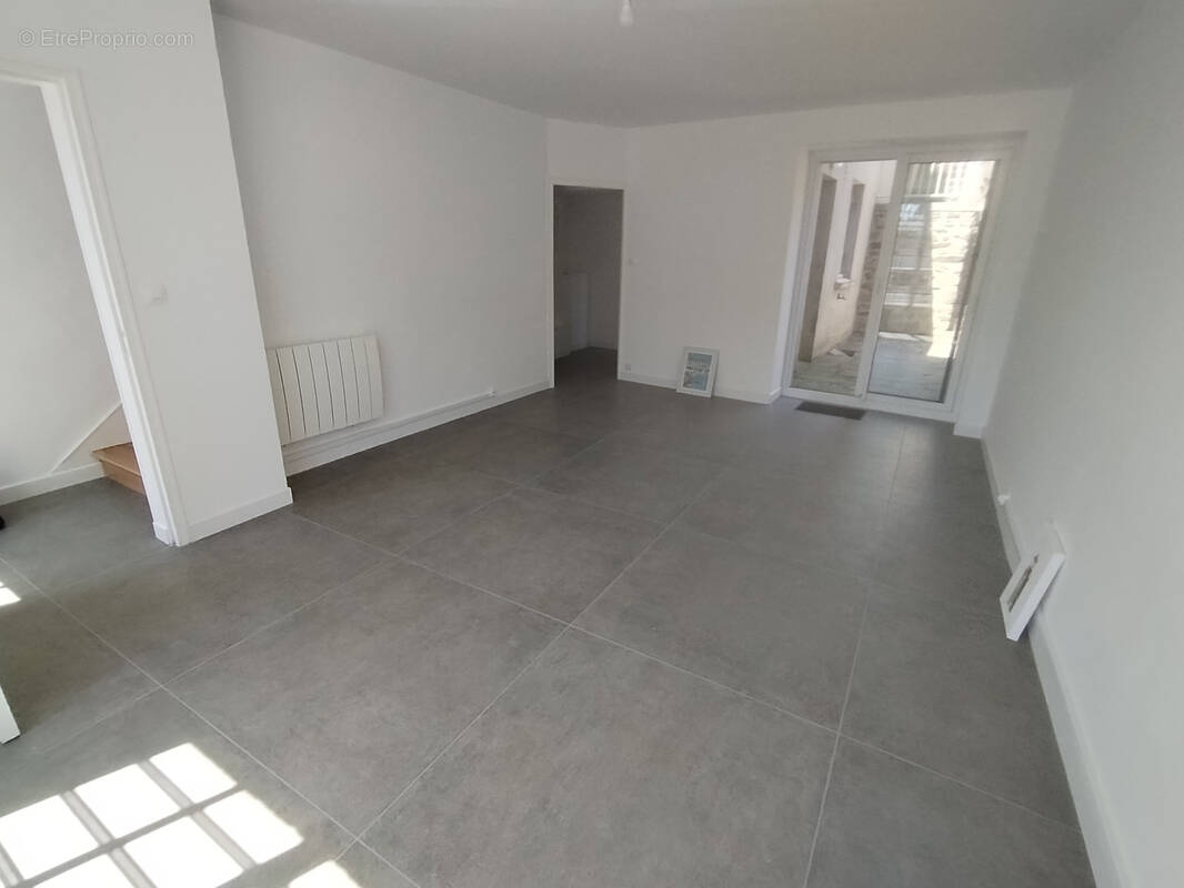 Maison à SAINT-JEAN-LE-THOMAS