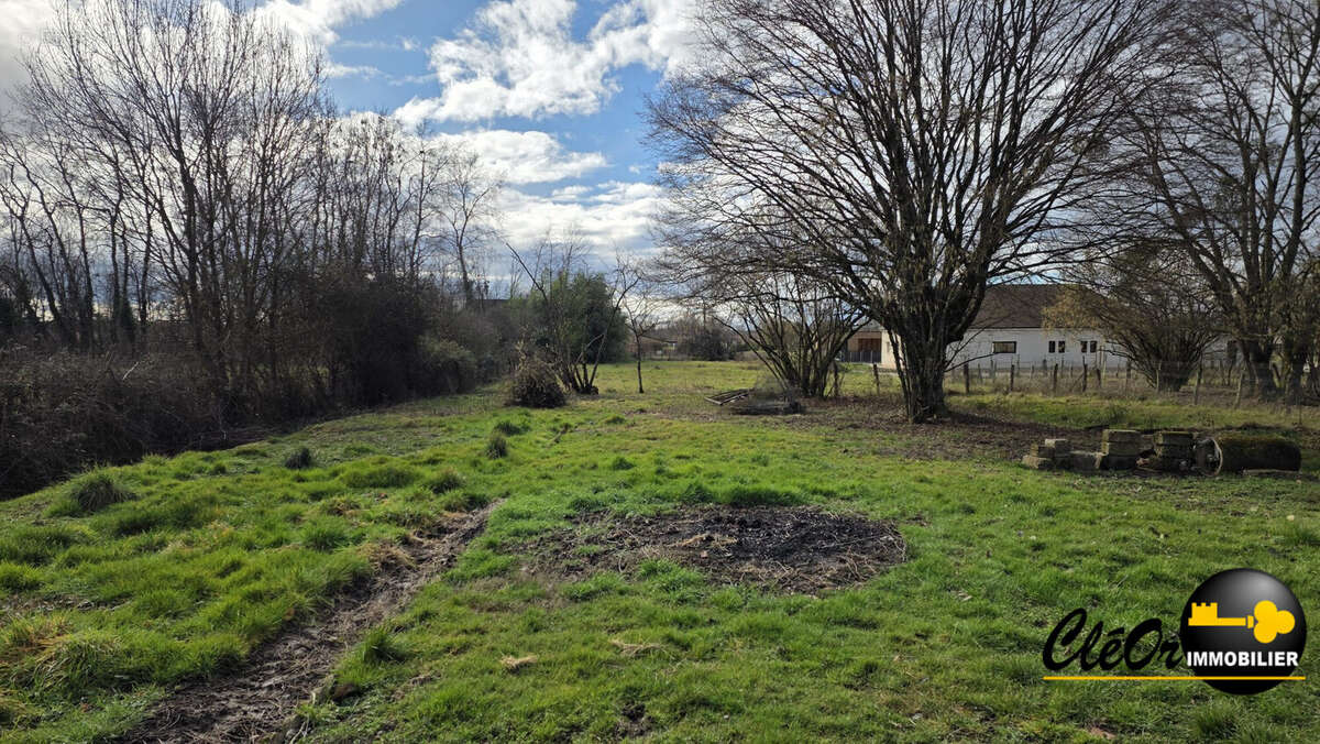 Maison à PIERRE-DE-BRESSE