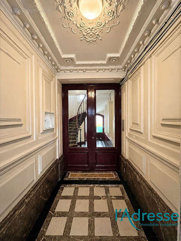 Appartement à PARIS-11E