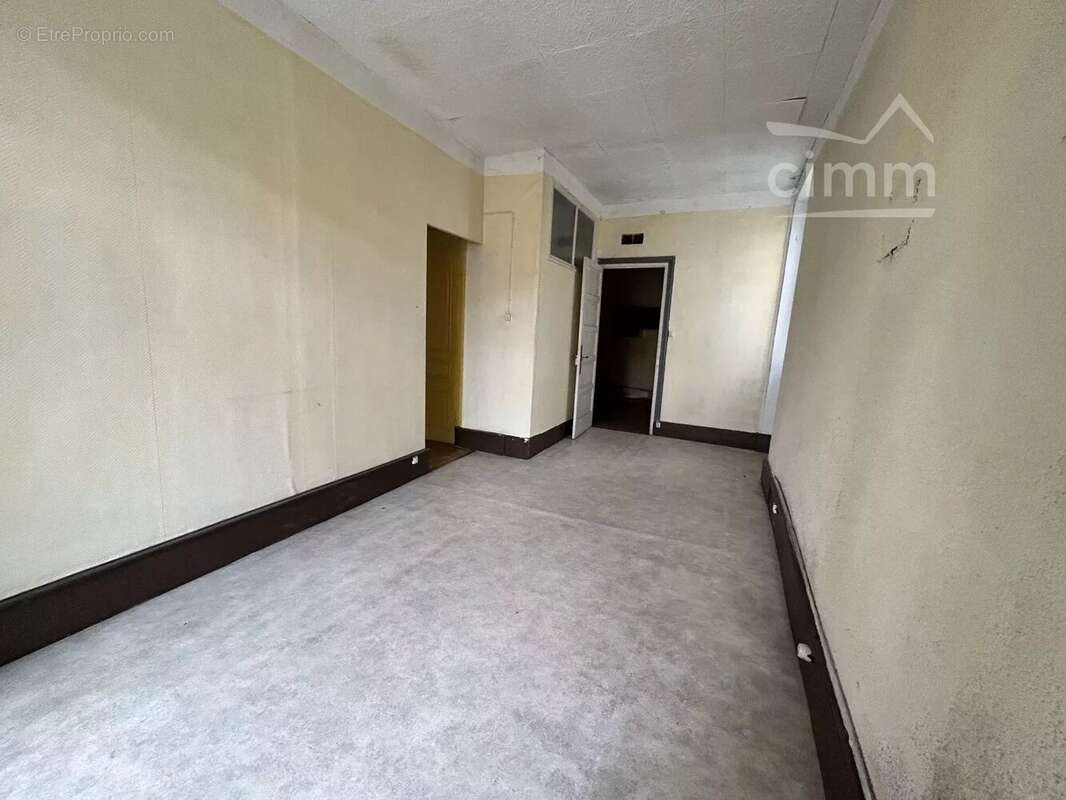 Appartement à LE PEAGE-DE-ROUSSILLON