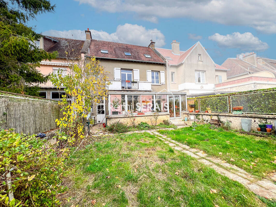 Maison à ECOUCHE