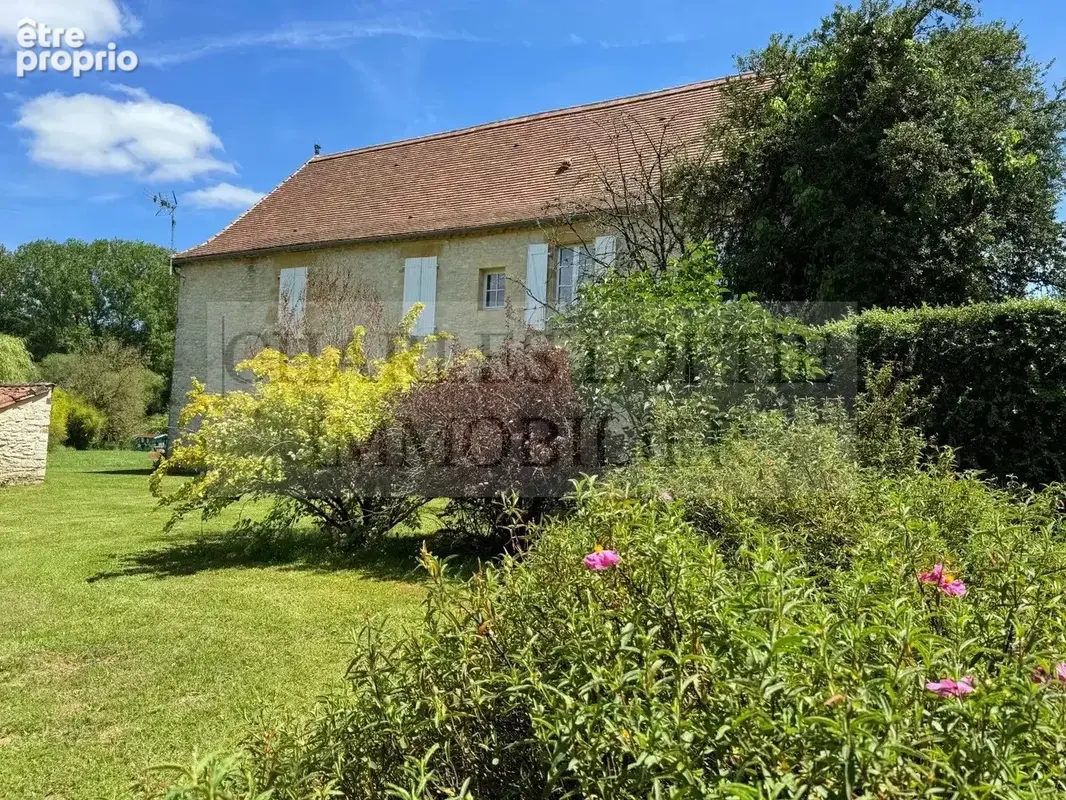 Magnifique ensemble comprenant une maison principale et hébergements touristiques sur un terrain de 1.5 ha - photo 53