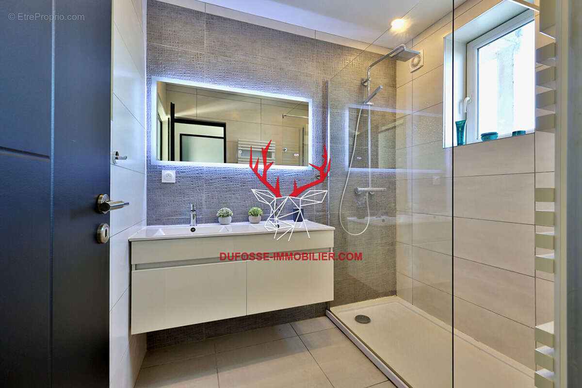 Maison à SAINT-GEORGES-D'ESPERANCHE