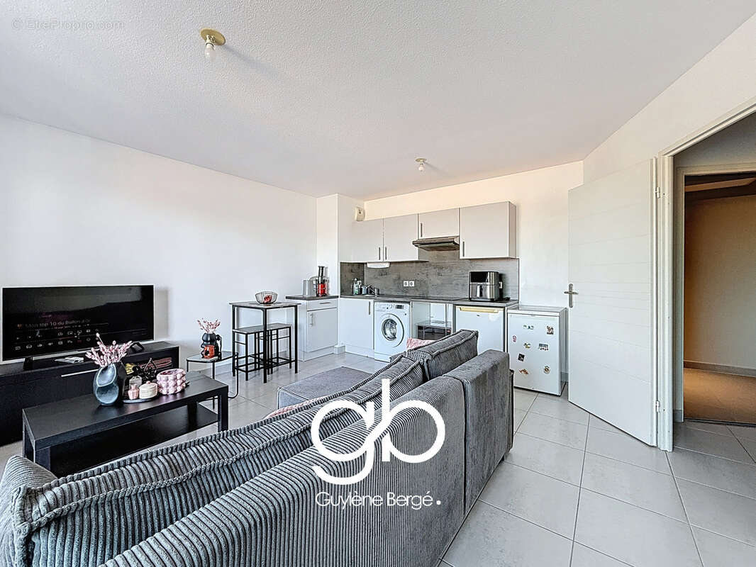 Appartement à LATTES