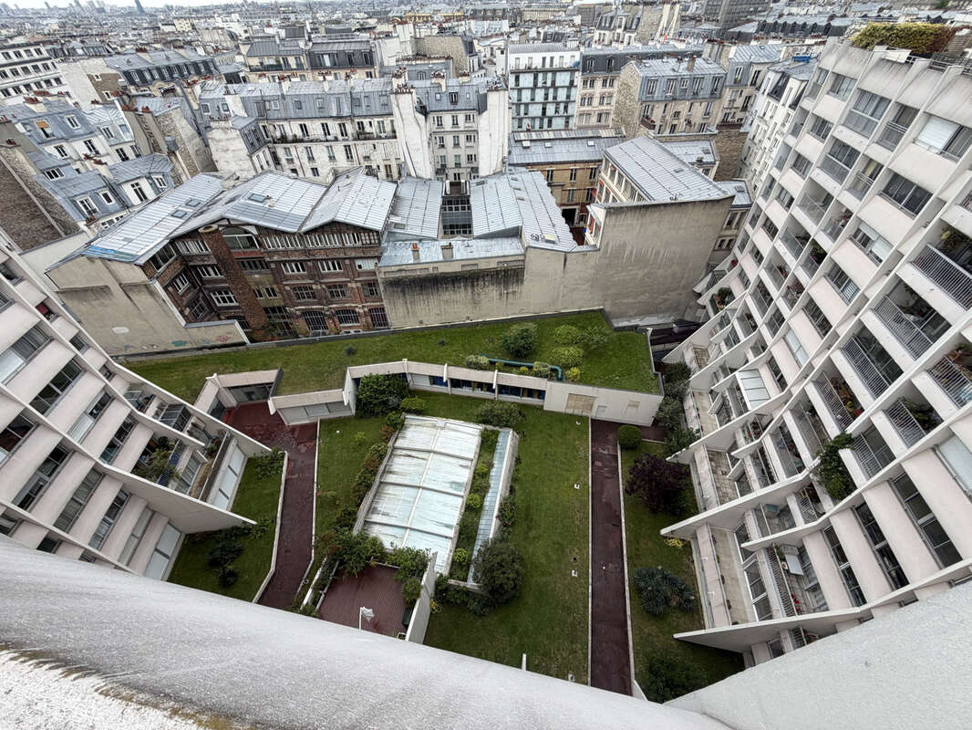 Appartement à PARIS-10E