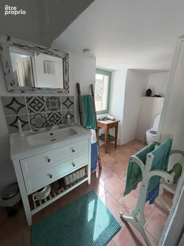 SAINT QUENTIN LA POTERIE. Joli Duplex avec local commercial en rdc - photo 16