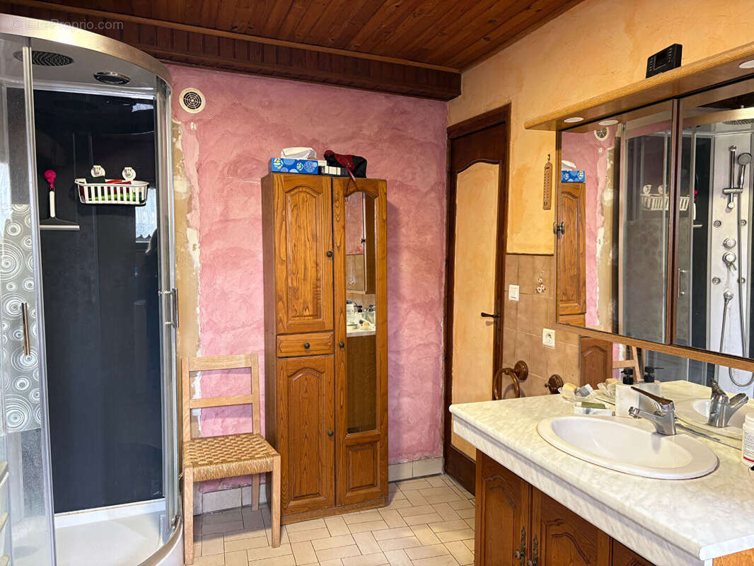 Maison à THERDONNE