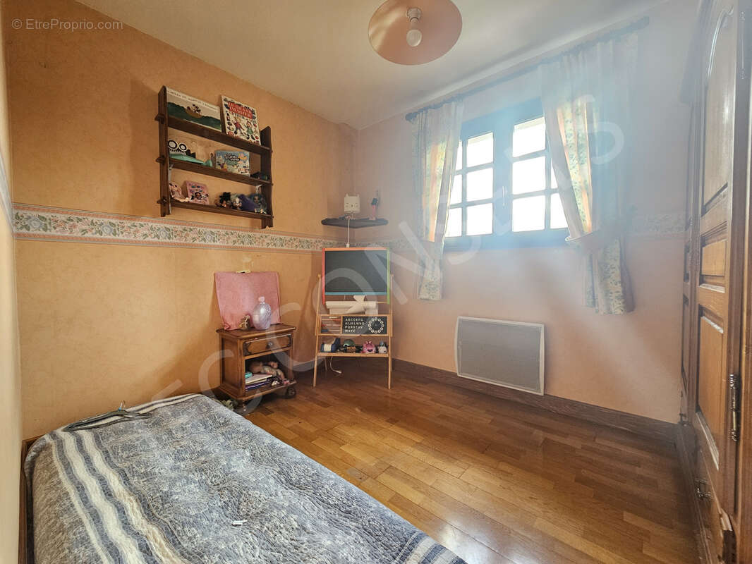 Maison à LA CHAPELLE-REANVILLE