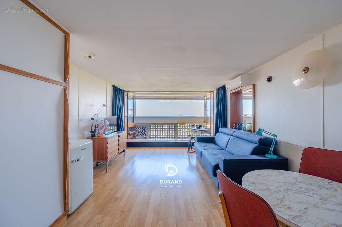 Appartement à MARSEILLE-8E