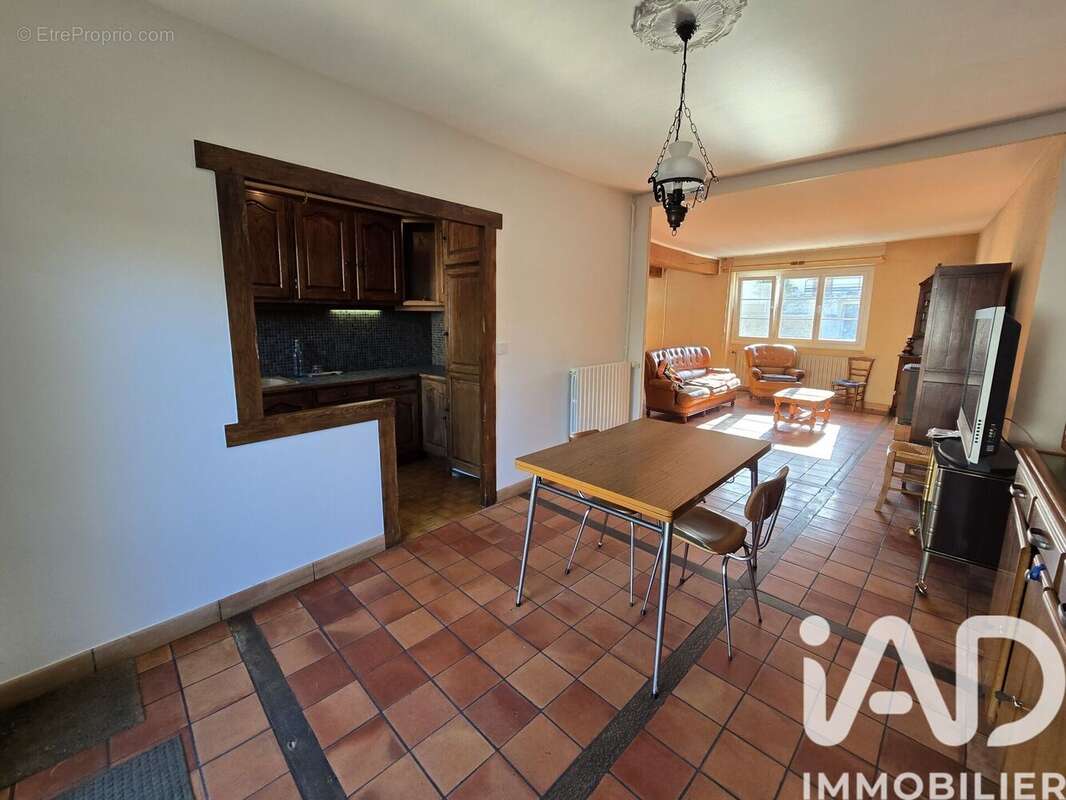 Photo 7 - Maison à BUZANCAIS