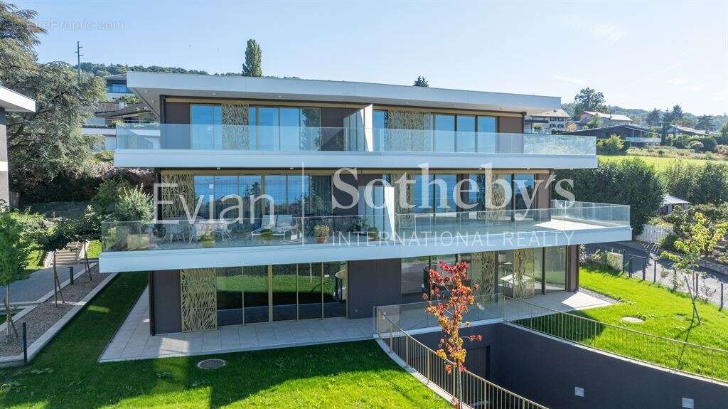 Appartement à EVIAN-LES-BAINS