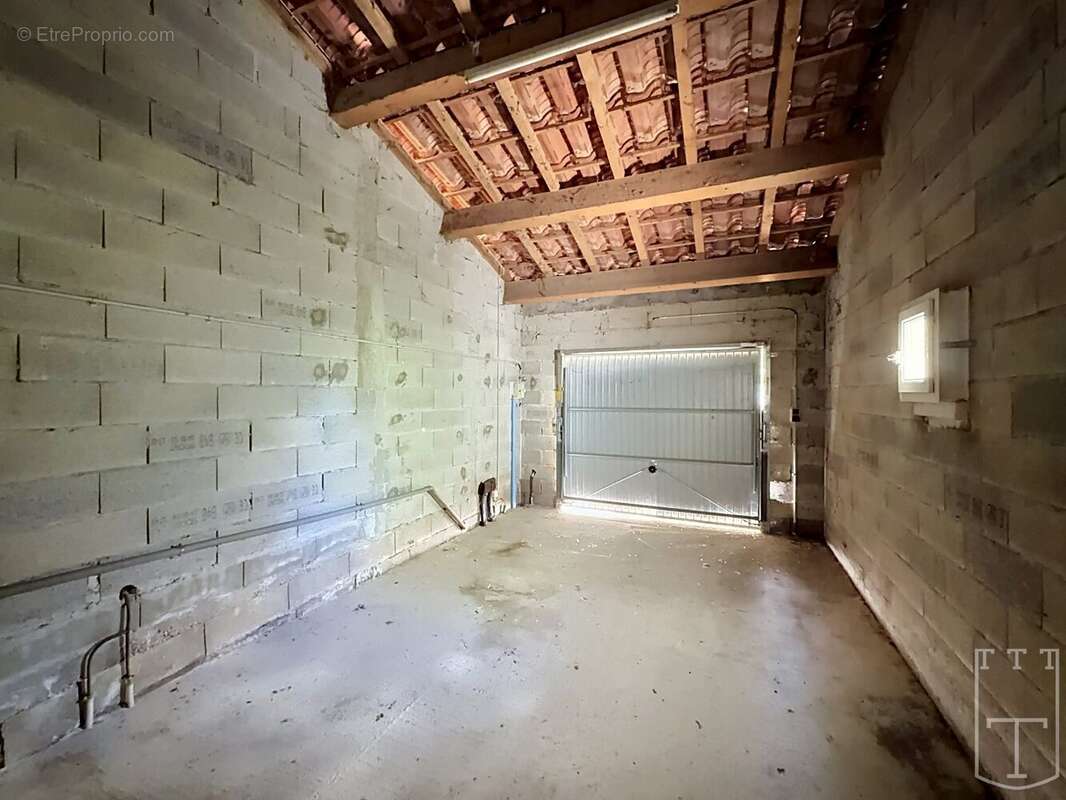 Maison à BARJAC