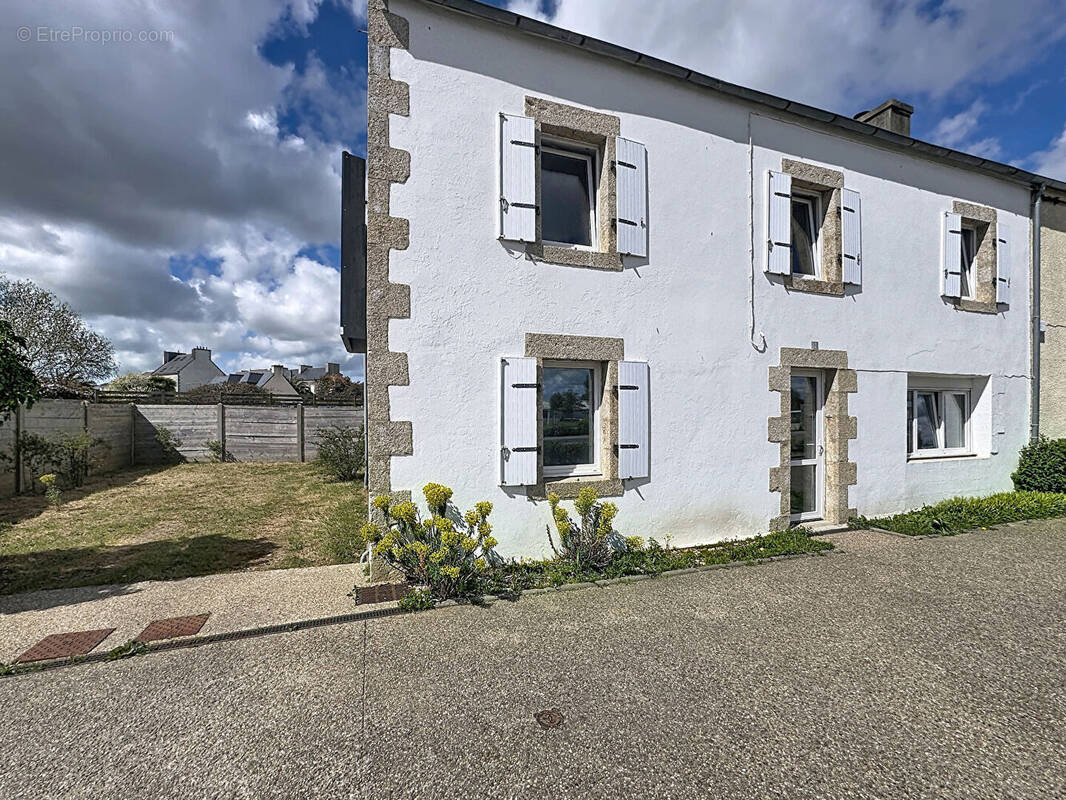 Maison à LE FOLGOET