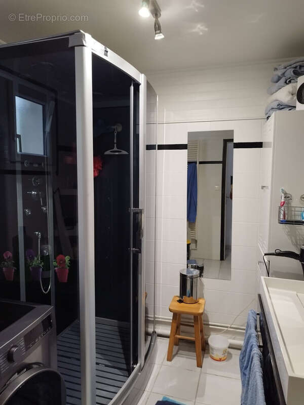 Maison à SAINT-GERVAIS-EN-VALLIERE