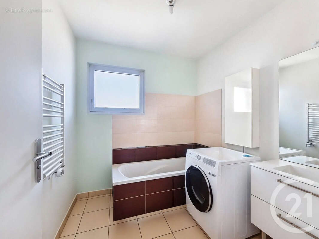 Appartement à VENISSIEUX