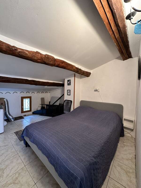 Maison à SAINT-GENIES-DE-FONTEDIT