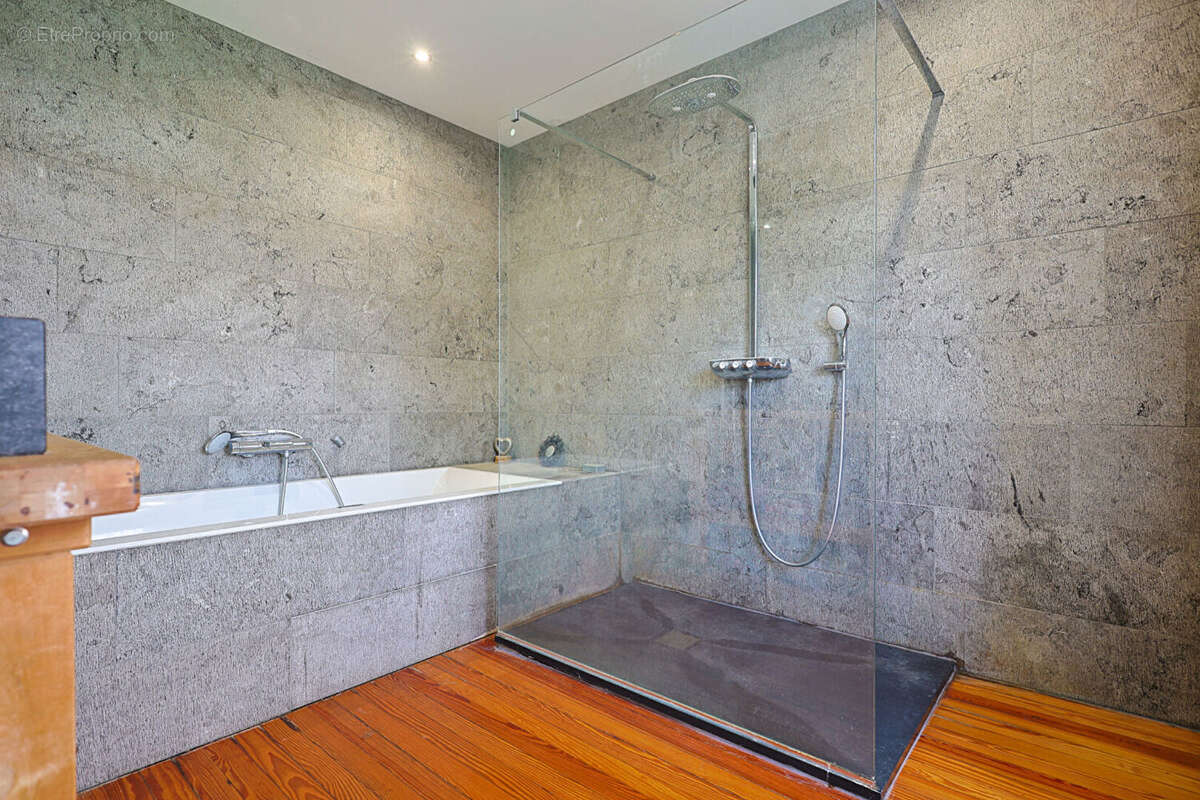 Maison à SEINGBOUSE