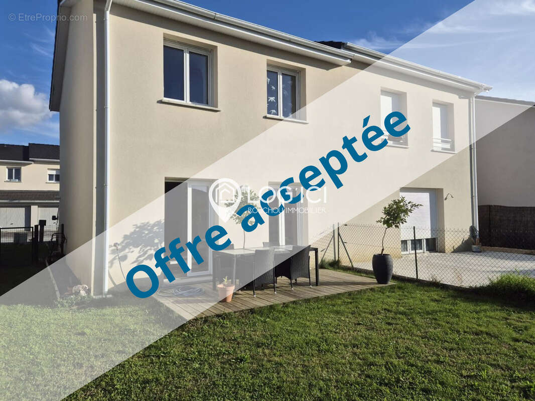 Maison à LONS