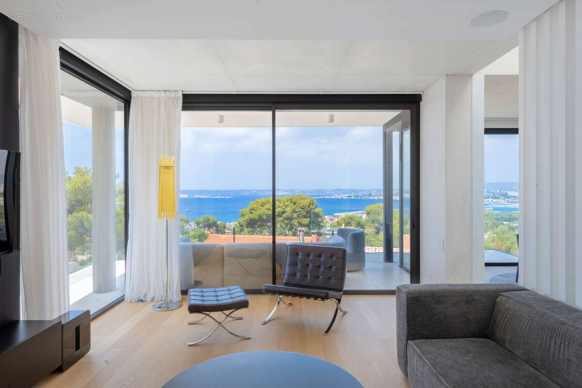 Maison à MARSEILLE-8E