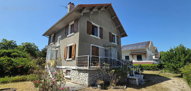 Maison à AIX-LES-BAINS