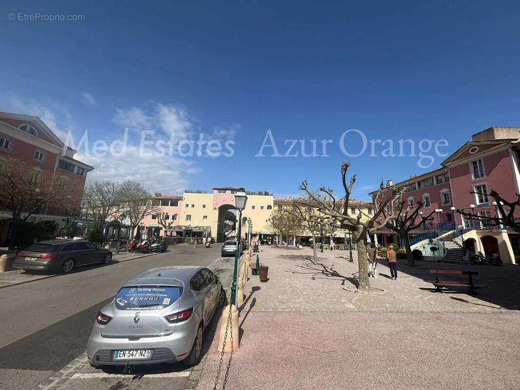 Appartement à GRIMAUD