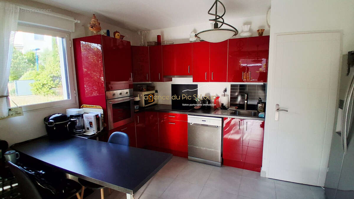 Appartement à LE CRES