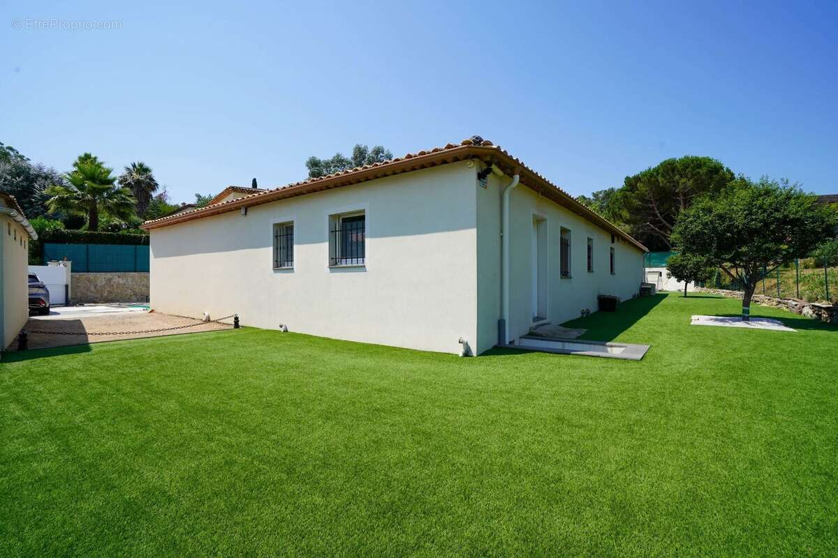 Cannes vente villa 6 pièces avec piscine - photo 10