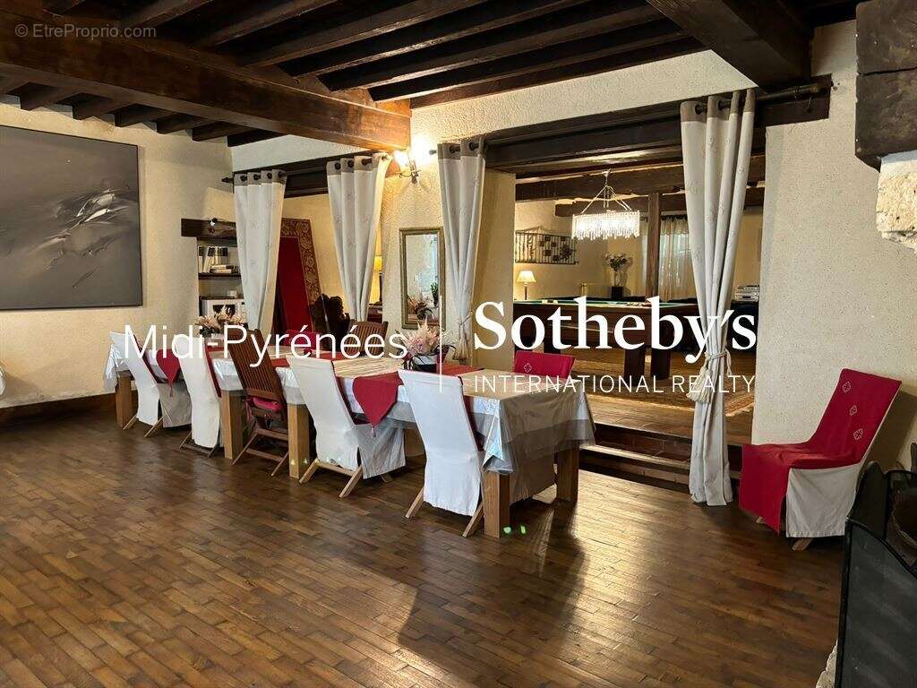 Maison à SAINT-JEAN-POUTGE