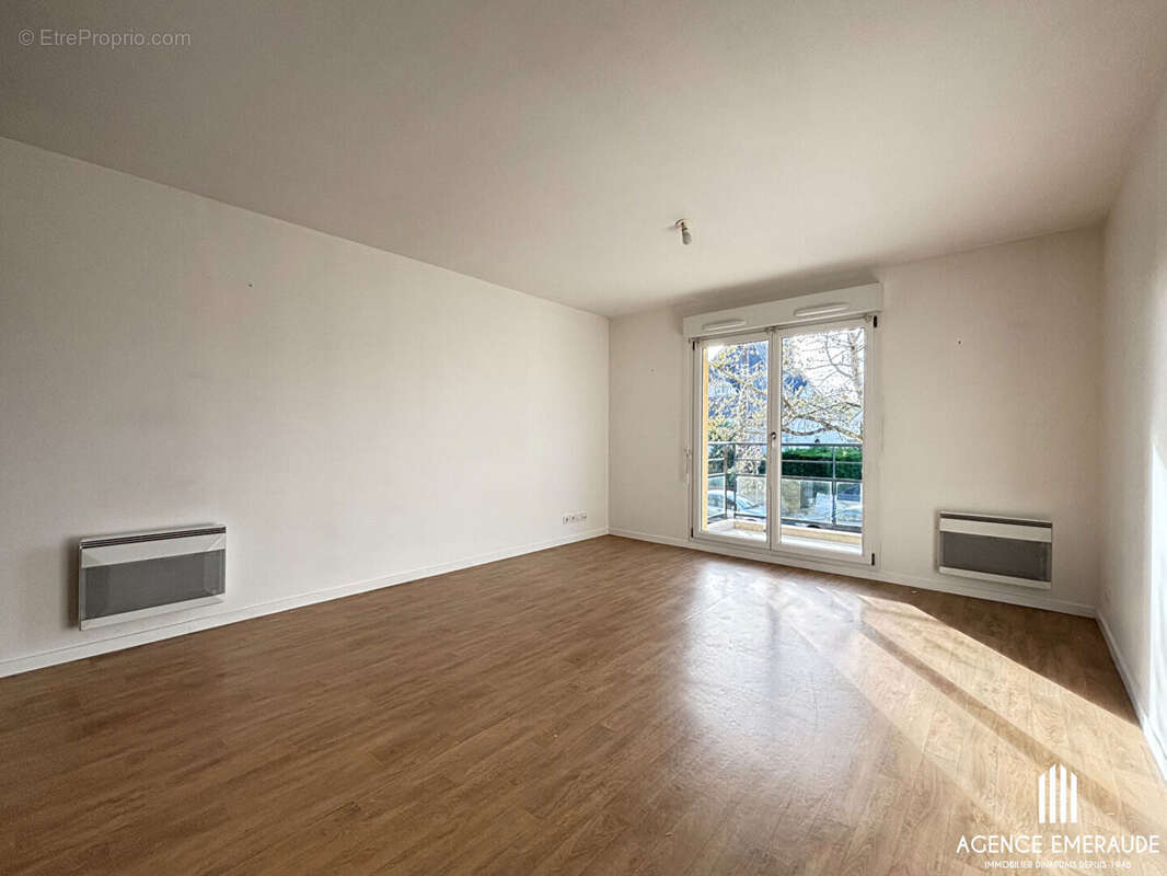 Appartement à PLEURTUIT