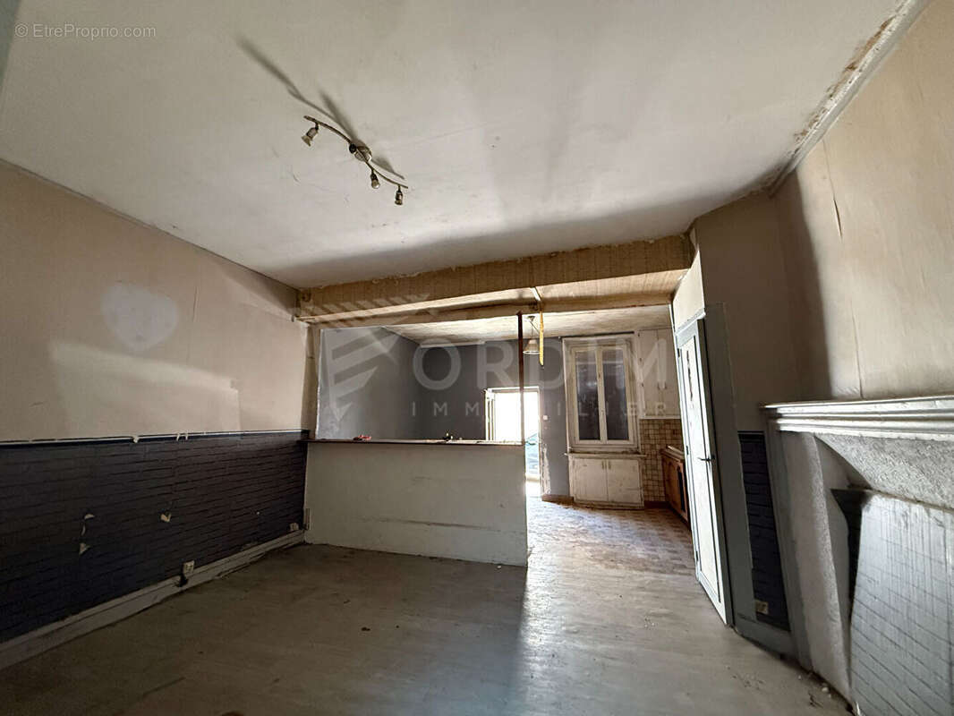 Maison à BONNY-SUR-LOIRE