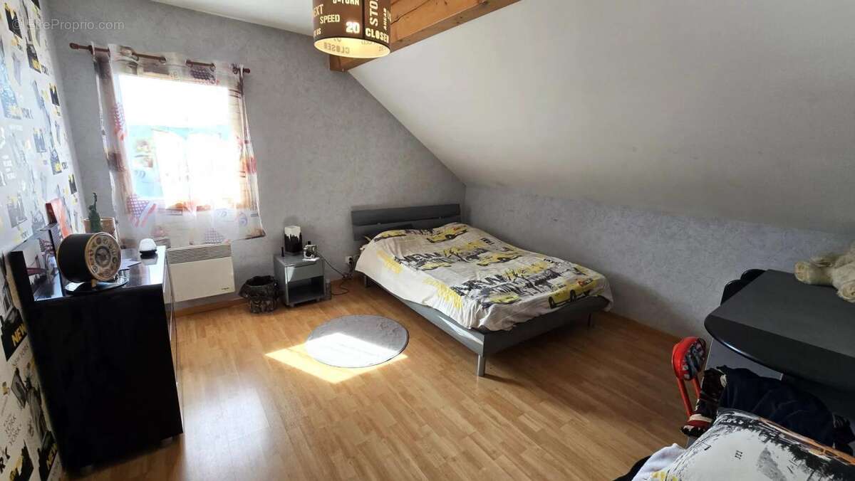 Maison à CONTAMINE-SUR-ARVE