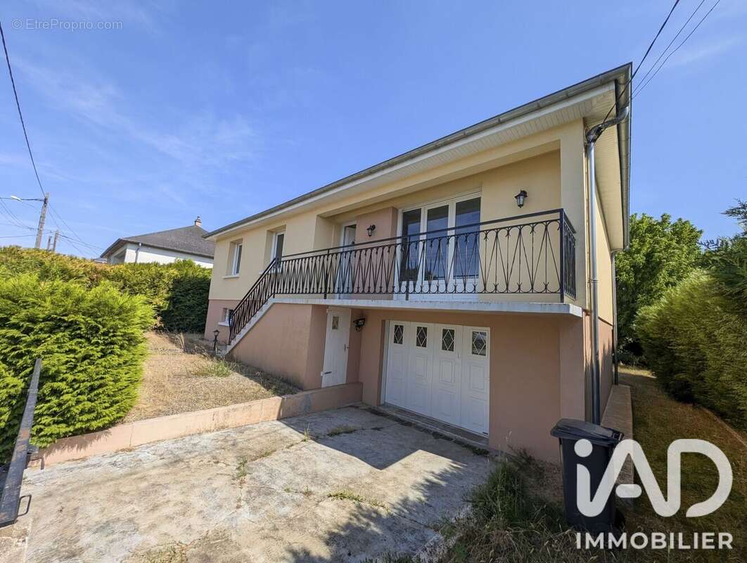 Maison 79 m² à Saint-Mars-D'outille  - photo 2