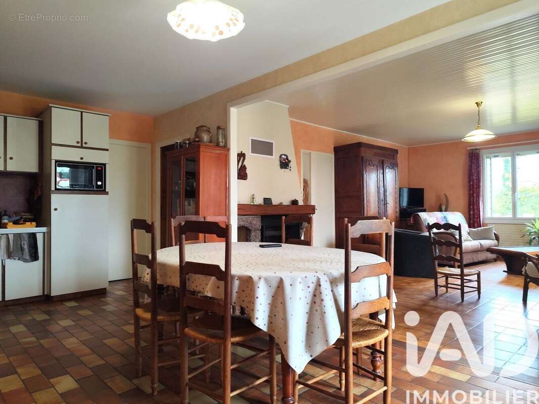 Photo 5 - Maison à CLESSE