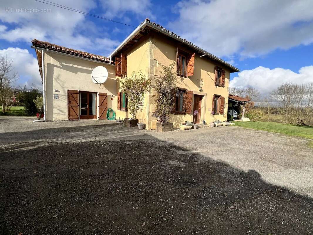 Maison à BOULOGNE-SUR-GESSE