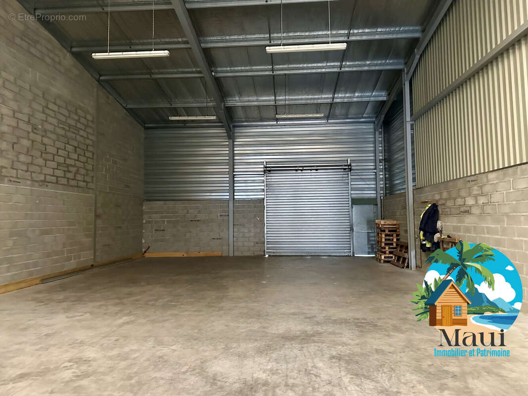 Commerce 313 m² à Saint-Jean-D'illac  - photo 2